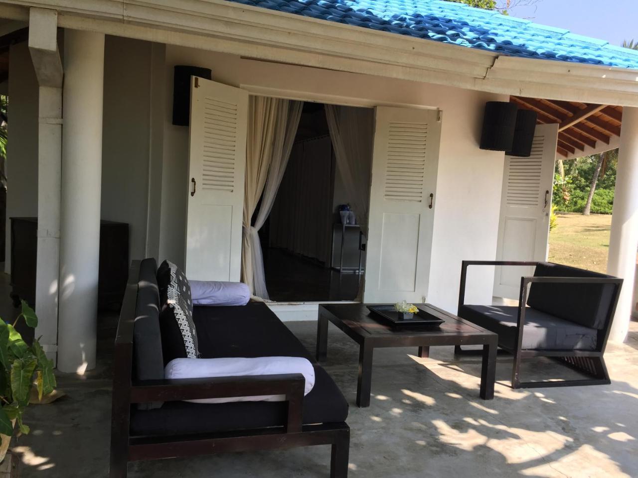 The Oasis Beach Resort هامبانتوتا المظهر الخارجي الصورة